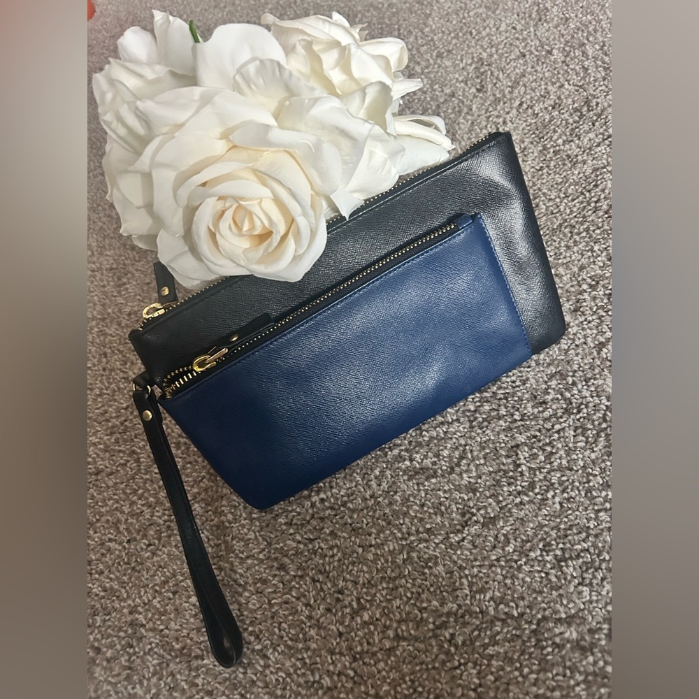 Neiman Marcus Black and Blue vintage leather wristlet